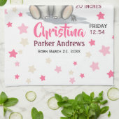 可愛いベビーゾウとピンクの耳ガール誕生統計 キッチンタオル (折り畳み)