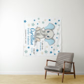 可愛いベビーゾウとブルーイヤーズ少年誕生統計 タペストリー (インサイチュ(横))