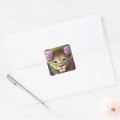 可愛いベビーライオンとピンクの花グラフィック スクエアシール (封筒)