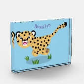 可愛いベビーランニングチーターイラストレーション フォトブロック (左)