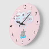 可愛いベビー象吹の泡モノグラムの ラージ壁時計 (傾斜)