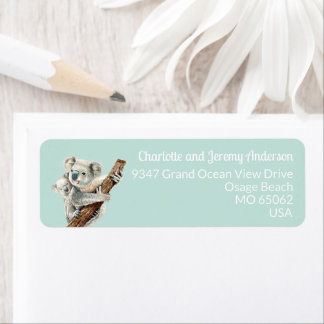 可愛いママとベビーの水の色コアラのライトグリーン ラベル