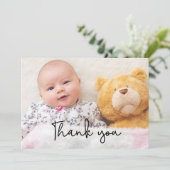 可愛いモダンありがとうベビーガール写真 案内状 (スタンド正面)