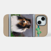可愛いモダンシェットランドシェプドッグアート iPhone 15ケース (裏面横)