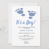 可愛いモダン足跡ブルー男の子のシャワー 招待状 (正面)