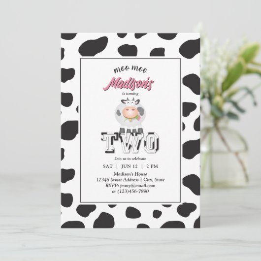 可愛いモー私は2牛のプリントファーム誕生日写真 招待状 (スタンド正面)