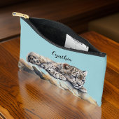 可愛いユキヒョウのカブとライトブルースカイモノグラム アクセサリーポーチ