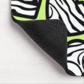 可愛いライムグリーン白黒ゼブラパターンハート マウスパッド (コーナー)