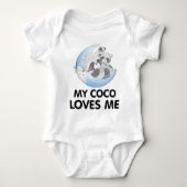 可愛いラクーンの花私のCocoは私を愛している ベビーボディスーツ (正面)