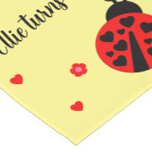 可愛いラディバグとハート ショートテーブルランナー (コーナー)