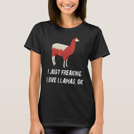 可愛いラマ愛ラマ私はラマを自由に愛する Tシャツ (正面)
