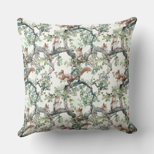 可愛いリス柄 クッション (裏面)