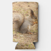 可愛いリス食べルのナッツの写真 スリム缶クーラー (裏面)