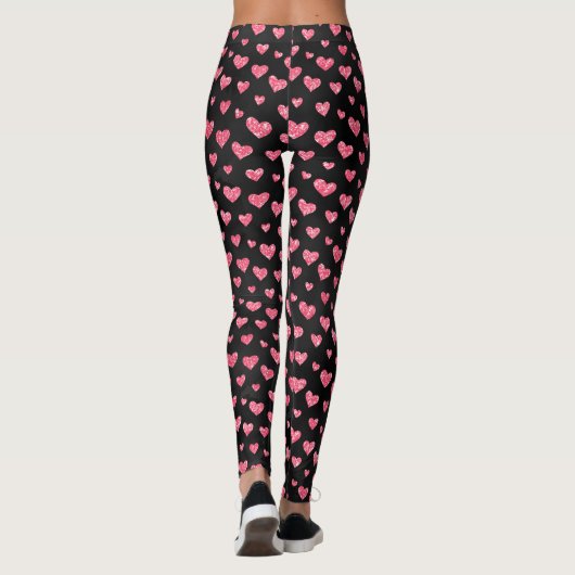 可愛いロマンチックなピンクのグリッターハートオンブラックヨガ レギンス (裏面)