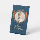 可愛い中世の盾コート腕の騎士の写真 台座サイン (正面)