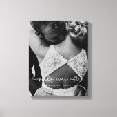 可愛い写真を撮った後お洒落も楽し結婚く キャンバスプリント (正面)