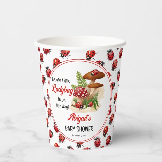 可愛い可愛いテントウムシが赤ちゃんシャワーを浴びる 紙コップ (正面)
