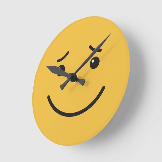 可愛い壁掛け ラウンド壁時計 (傾斜)