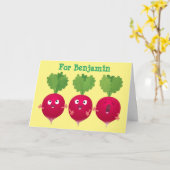 可愛い大根がトリオの漫画野菜を歌う カード (黄色い花)