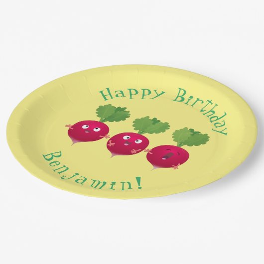 可愛い大根がトリオの漫画野菜を歌う ペーパープレート (アングル)