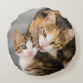 可愛い子猫が可愛い ラウンドクッション (裏面)