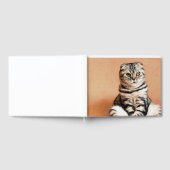 可愛い子猫が手足を伸ばした ゲストブック (全面)