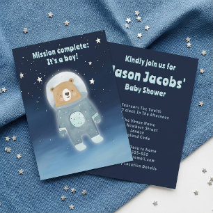 可愛い宇宙クマの赤ちゃんシャワーそれは男の子宇宙飛行士だ 招待状