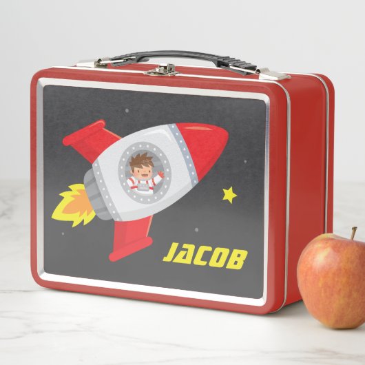 可愛い宇宙飛行士の男の子の宇宙ロケットの子供の名前 メタルランチボックス (インサイチュ)