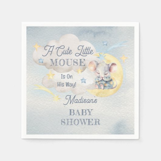 可愛い小さなマウスが彼の道の男の子の赤ちゃんシャワー スタンダードカクテルナプキン (正面)