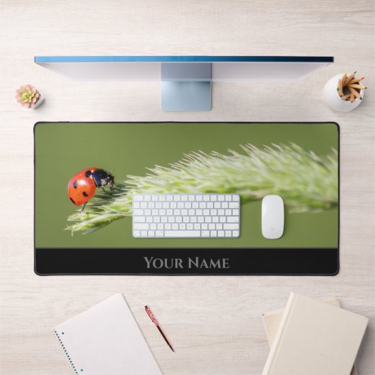 可愛い小さなラッキーなマインドセット用の前向きラディバグ デスクマット (オフィス1)