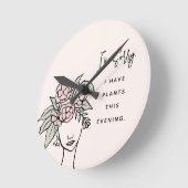 可愛い忙し赤面マイプラントフローラポートレート ラウンド壁時計 (傾斜)