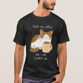 可愛い怒猫コーヒー月曜日カフェイン Tシャツ