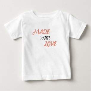 可愛い恋ベビーTシャツ製 ベビーTシャツ