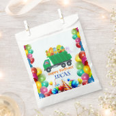 可愛い恐竜ごみトラックのバルーンバースデーボーイ フェイバーバッグ (クリップ留めされた状態)