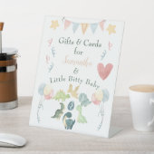 可愛い恐竜の水彩赤ちゃんシャワーオレンジ 台座サイン (インサイチュ)