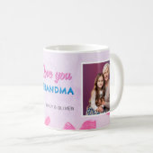 可愛い愛おばあちゃんピンクの花2枚の写真 コーヒーマグカップ (正面右)