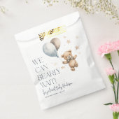 可愛い我々は男の子の赤ちゃんシャワーを待つことができる フェイバーバッグ (封をした状態)