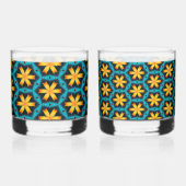 可愛い抽象芸術花柄 ウイスキーグラス (左)