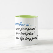 可愛い母親は最高の友母の昼寝だ マグカップ (中央)