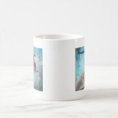 可愛い毛皮キツネオンブルーグランジ背景 コーヒーマグカップ (中央)