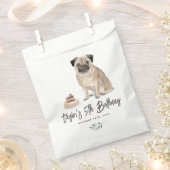 可愛い水色パグドッグ誕生日パーティー フェイバーバッグ (クリップ留めされた状態)