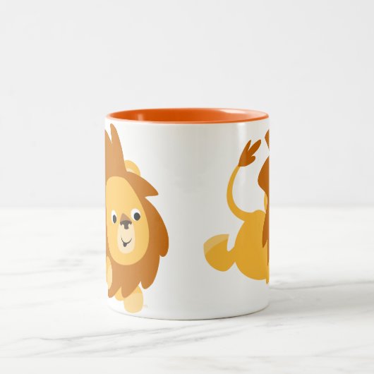 可愛い漫画のギャンボリングライオンマグカップ ツートーンマグカップ (中央)
