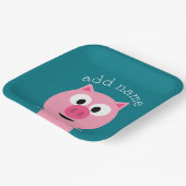 可愛い漫画の農場の豚 – 背景色を選択 ペーパープレート (傾斜あり)