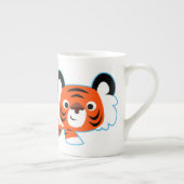 可愛い漫画タイガーオンザプロール骨中国マグカップ ボーンチャイナマグカップ (右)
