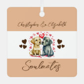 可愛い犬のソウルメイトは幸せ結婚したに茶色 メタルオーナメント (正面)