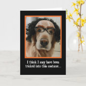 可愛い犬のマスクおもしろいハロウィーンカード カード (黄色い花)