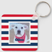 可愛い犬の赤白青ストライプ愛国の写真 キーホルダー (裏面)