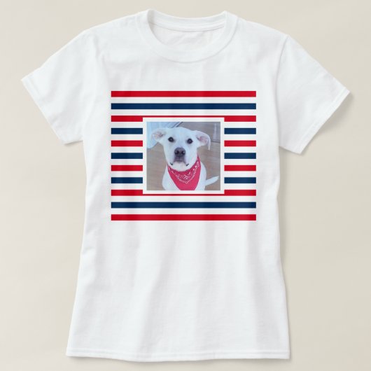 可愛い犬の赤白青ストライプ愛国の写真 Tシャツ (デザイン正面)