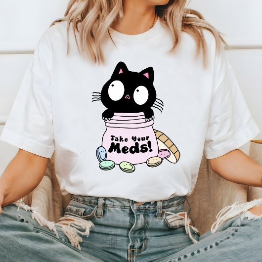可愛い猫がMdsのTシャツを着おもしろいる Tシャツ