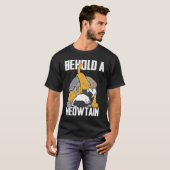 可愛い猫を見る Tシャツ (正面フル)